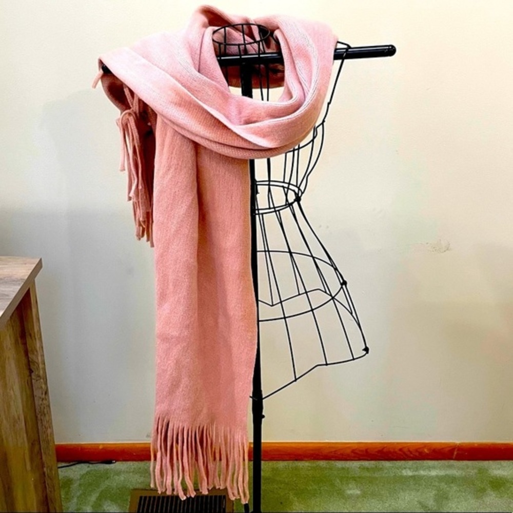 Steve Madden blush colored scarf